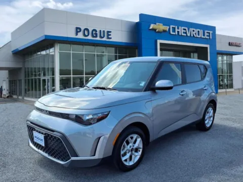 More photos of 2023 Kia Soul LX at Pogue Chevrolet, INC., KY