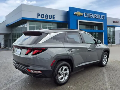 Photos of 2024 Hyundai Tucson SEL for sale in Powderly, KY at Pogue Chevrolet, INC.