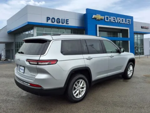 Photos of 2023 Jeep Grand Cherokee L Laredo for sale in Powderly, KY at Pogue Chevrolet, INC.