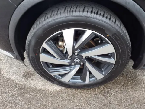 More photos of 2023 Nissan Murano SL at Pogue Chevrolet, INC., KY