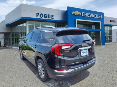 Another view of 2024 GMC Terrain SLT for sale in Powderly, KY at Pogue Chevrolet, INC.