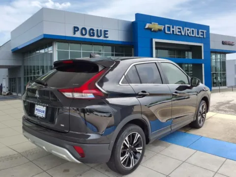 Photos of 2024 Mitsubishi Eclipse Cross SE for sale in Powderly, KY at Pogue Chevrolet, INC.