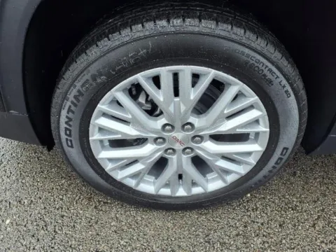 More photos of 2025 GMC Acadia Elevation at Pogue Chevrolet, INC., KY