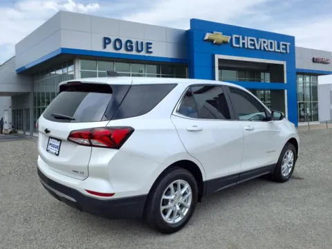 Photos of 2022 Chevrolet Equinox LT for sale in Powderly, KY at Pogue Chevrolet, INC.