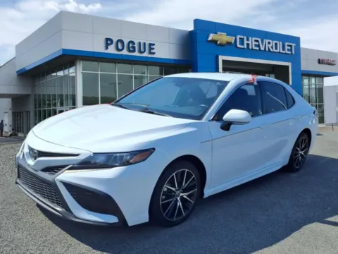 More photos of 2022 Toyota Camry SE at Pogue Chevrolet, INC., KY