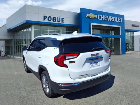 Another view of 2022 GMC Terrain SLT for sale in Powderly, KY at Pogue Chevrolet, INC.