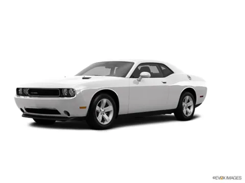 White 2013 Dodge Challenger SXT for sale in Powderly, KY