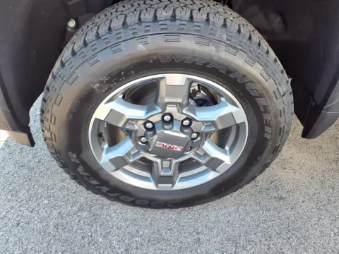 More photos of 2026 GMC Sierra 2500 HD SLE at Pogue Chevrolet, INC., KY