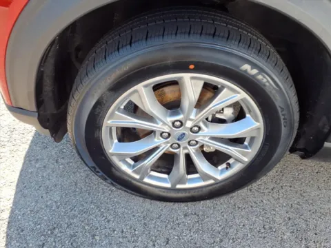 More photos of 2023 Ford Explorer Limited at Pogue Chevrolet, INC., KY