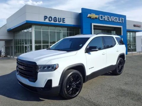More photos of 2023 GMC Acadia SLE at Pogue Chevrolet, INC., KY