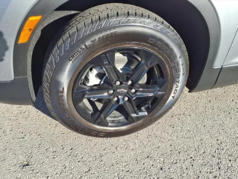 More photos of 2025 Chevrolet Blazer 2LT at Pogue Chevrolet, INC., KY