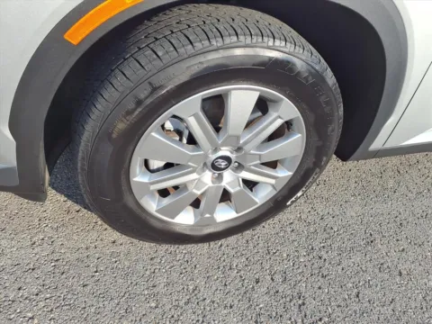 More photos of 2024 Hyundai Palisade SEL at Pogue Chevrolet, INC., KY
