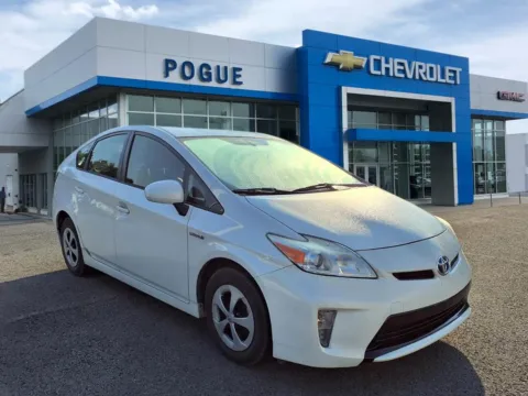 White 2012 Toyota Prius Three for sale in Powderly, KY