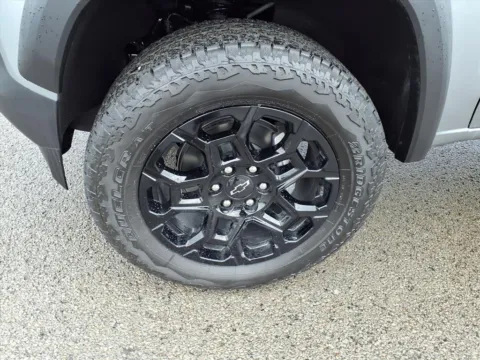 More photos of 2026 Chevrolet Colorado 4WD Trail Boss at Pogue Chevrolet, INC., KY