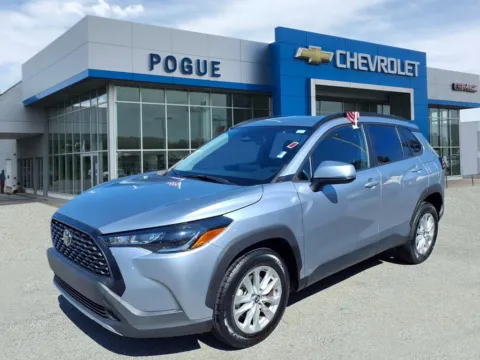 More photos of 2023 Toyota Corolla Cross LE at Pogue Chevrolet, INC., KY
