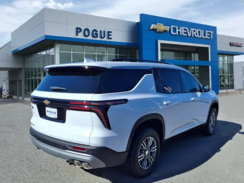 Photos of 2026 Chevrolet Traverse FWD LT for sale in Powderly, KY at Pogue Chevrolet, INC.