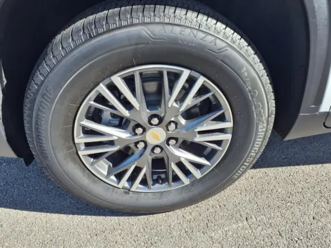 More photos of 2026 Chevrolet Traverse FWD LT at Pogue Chevrolet, INC., KY