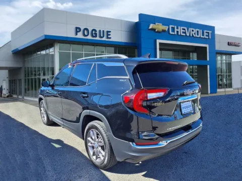 Another view of 2024 GMC Terrain SLT for sale in Powderly, KY at Pogue Chevrolet, INC.