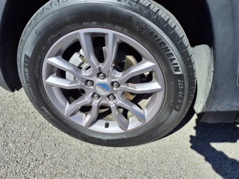 More photos of 2024 GMC Terrain SLT at Pogue Chevrolet, INC., KY