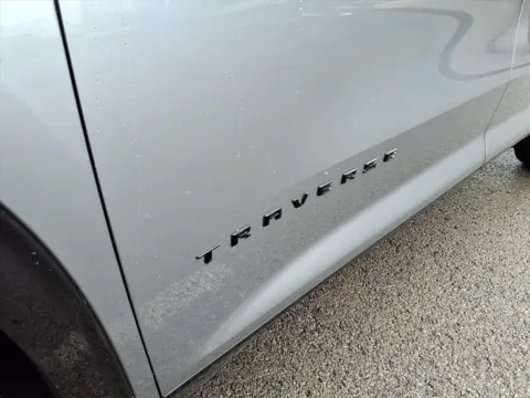 More photos of 2026 Chevrolet Traverse FWD RS at Pogue Chevrolet, INC., KY