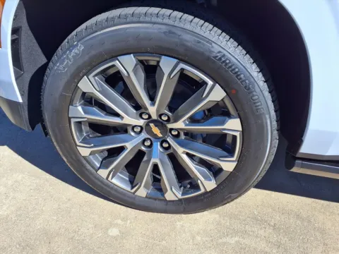 More photos of 2026 Chevrolet Tahoe High Country at Pogue Chevrolet, INC., KY