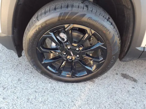 More photos of 2026 GMC Terrain FWD Elevation at Pogue Chevrolet, INC., KY