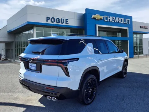 Photos of 2026 Chevrolet Traverse FWD LT for sale in Powderly, KY at Pogue Chevrolet, INC.