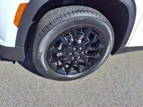 More photos of 2026 Chevrolet Traverse FWD LT at Pogue Chevrolet, INC., KY