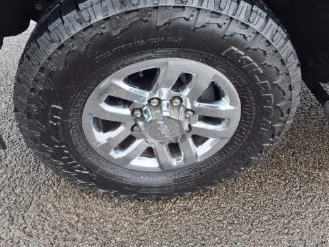 More photos of 2018 Chevrolet Silverado 3500HD LT at Pogue Chevrolet, INC., KY
