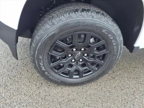 More photos of 2026 Chevrolet Colorado 4WD Work Truck at Pogue Chevrolet, INC., KY