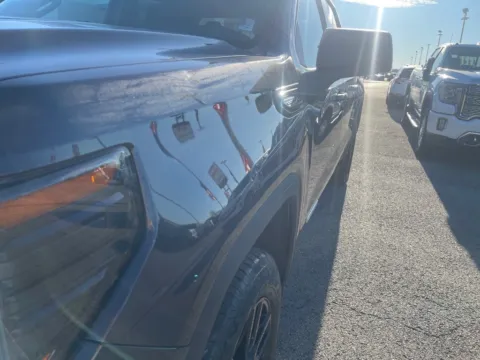 More photos of 2022 GMC Sierra 1500 Elevation at Pogue Chevrolet, INC., KY