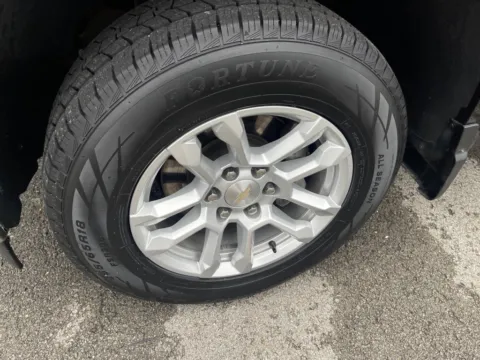 More photos of 2022 Chevrolet Silverado 1500 LT at Pogue Chevrolet, INC., KY
