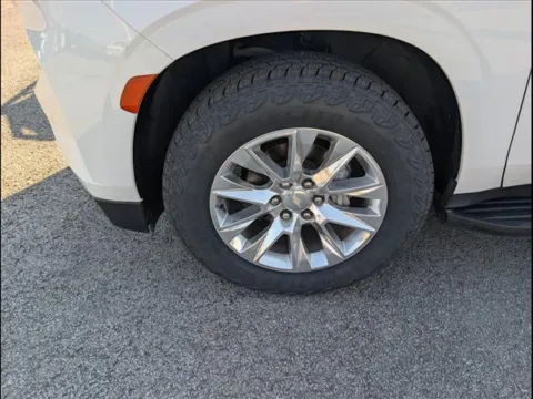 More photos of 2023 Chevrolet Suburban Premier at Pogue Chevrolet, INC., KY