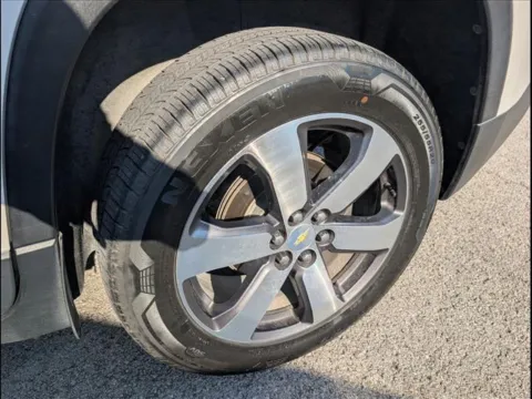 More photos of 2020 Chevrolet Traverse 3LT at Pogue Chevrolet, INC., KY