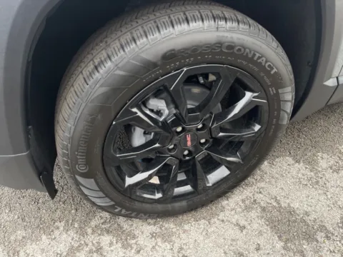 More photos of 2026 GMC Terrain FWD Elevation at Pogue Chevrolet, INC., KY