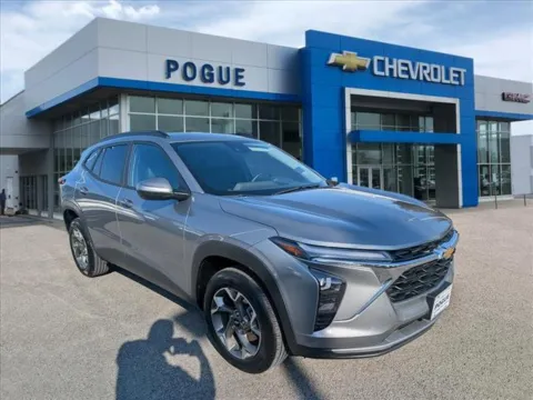 Gray 2025 Chevrolet Trax LT for sale in Powderly, KY