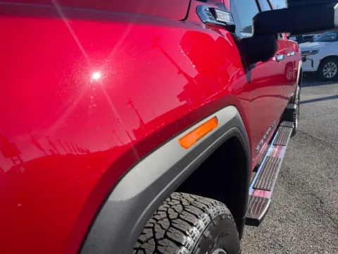 More photos of 2026 GMC Sierra 2500 HD SLT at Pogue Chevrolet, INC., KY