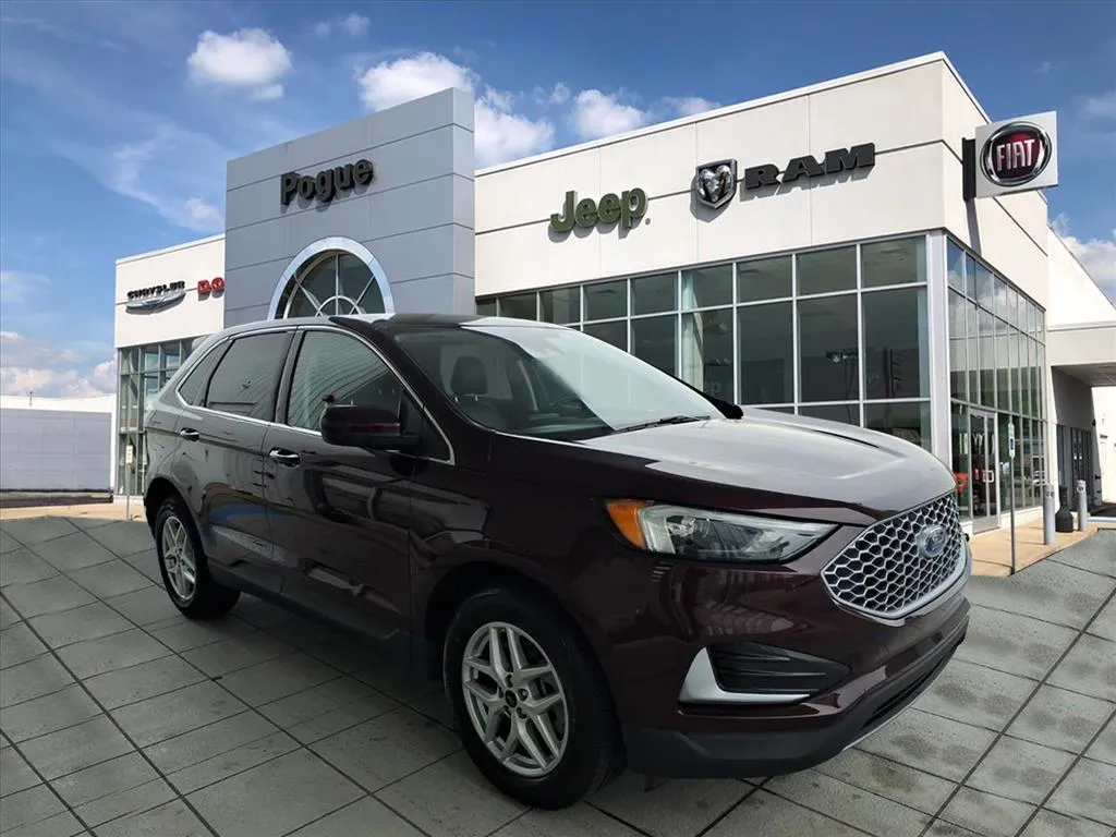 Red 2024 Ford Edge SEL for sale in Powderly, KY