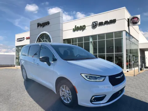 White 2026 Chrysler Pacifica PACIFICA SELECT for sale in Powderly, KY