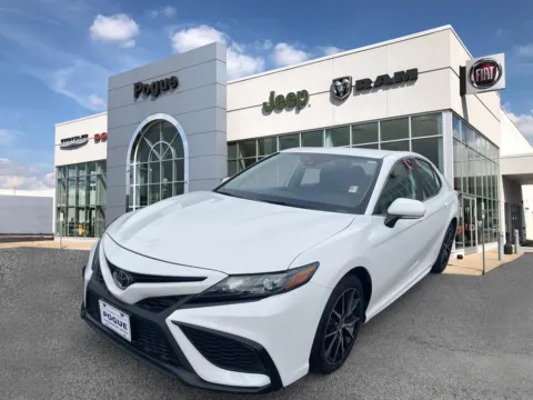 More photos of 2024 Toyota Camry SE Nightshade at Pogue Chrysler Dodge Jeep RAM FIAT, KY