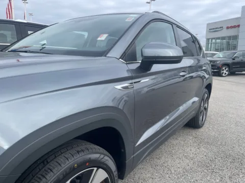 More photos of 2024 Volkswagen Taos 1.5T SE at Pogue Chrysler Dodge Jeep RAM FIAT, KY