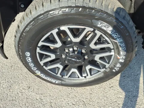 More photos of 2026 RAM 2500 LIMITED CREW CAB 4X4 6'4' BOX at Pogue Chrysler Dodge Jeep RAM FIAT, KY