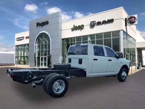 Photos of 2026 RAM 3500 TRADESMAN CREW CAB CHASSIS 4X4 60' CA for sale in Powderly, KY at Pogue Chrysler Dodge Jeep RAM FIAT