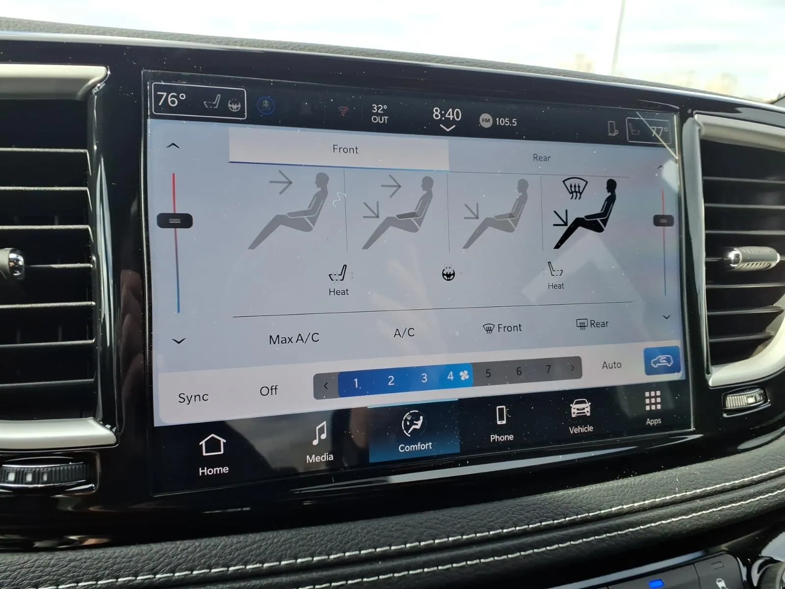 2026 Chrysler Pacifica Select - Photo 12