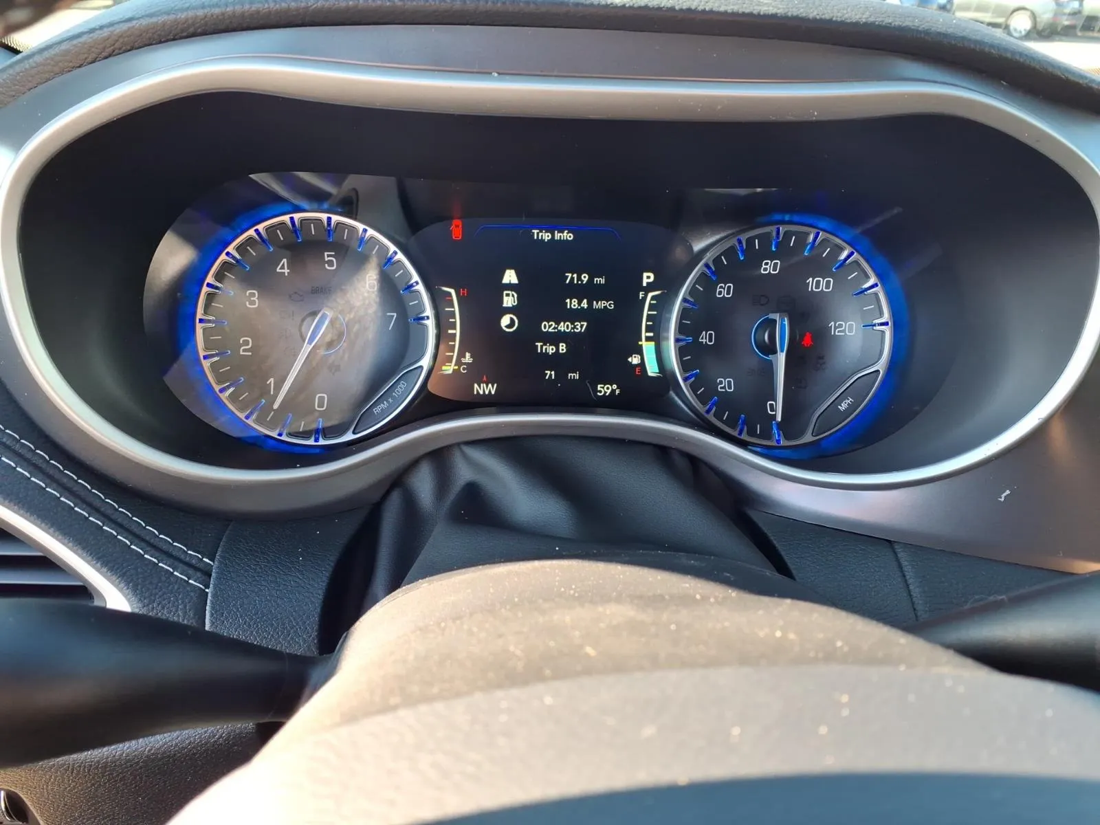 2026 Chrysler Pacifica Select - Photo 11