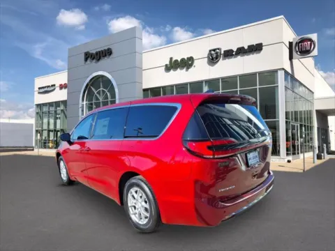 Another view of 2026 Chrysler Pacifica PACIFICA SELECT for sale in Powderly, KY at Pogue Chrysler Dodge Jeep RAM FIAT