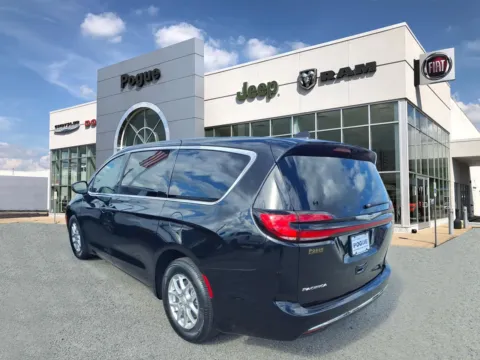 Another view of 2026 Chrysler Pacifica PACIFICA SELECT for sale in Powderly, KY at Pogue Chrysler Dodge Jeep RAM FIAT