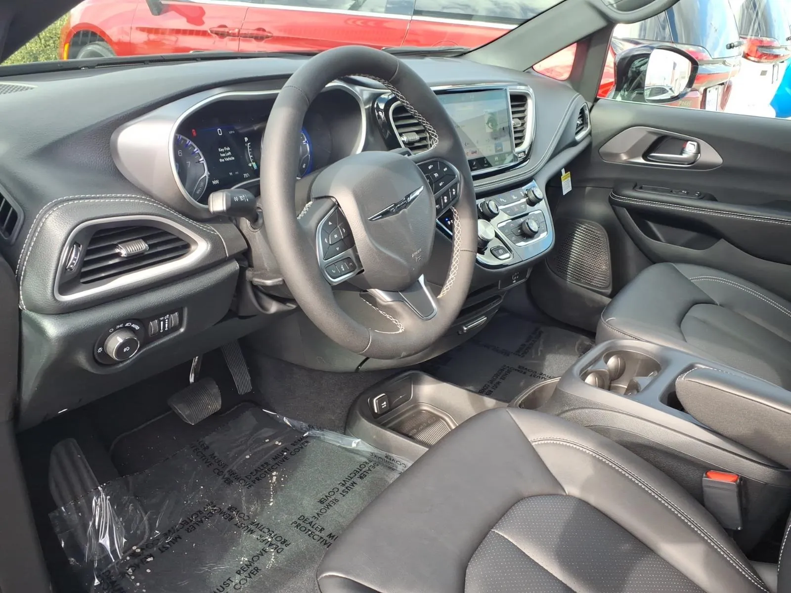 2026 Chrysler Pacifica Select - Photo 6