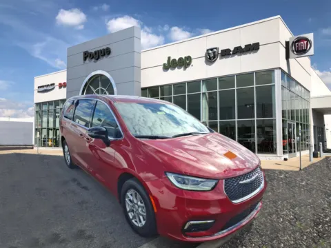 Red 2026 Chrysler Pacifica PACIFICA SELECT for sale in Powderly, KY