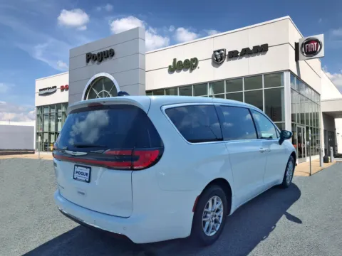 Photos of 2023 Chrysler Pacifica Touring L for sale in Powderly, KY at Pogue Chrysler Dodge Jeep RAM FIAT